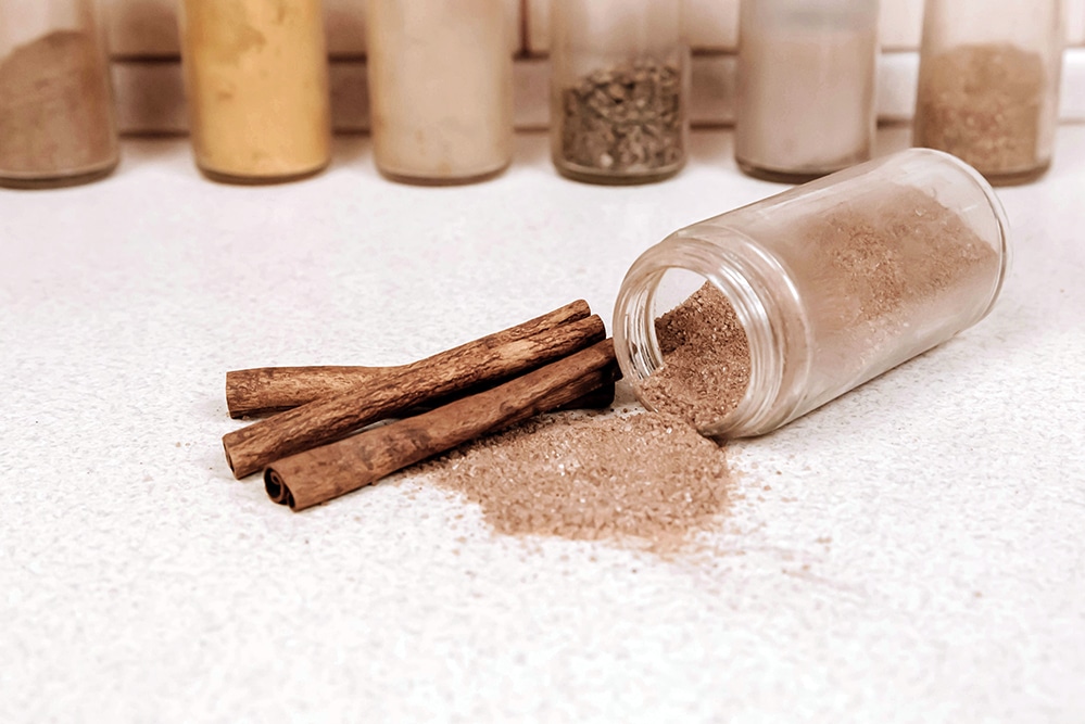 Why use cinnamon on plants